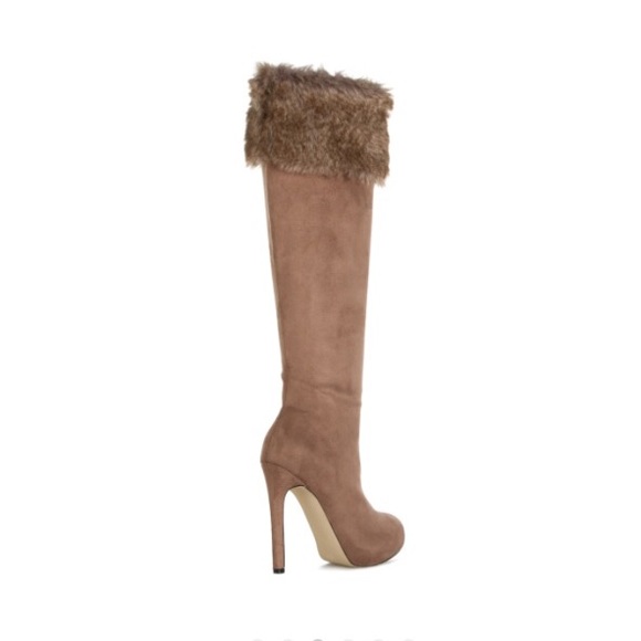 NIB 10 Shoe Dazzle Faux Fur Heeled Boots in Taupe - Picture 2 of 6